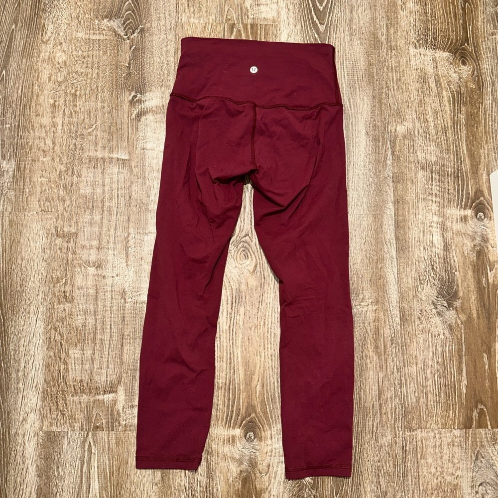 Lulu lemon wunder under size 6